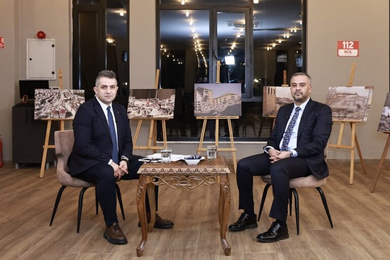 Başkan Toptaş; 2025’in sonunda deprem kaynaklı sorunları konuşmayacağız