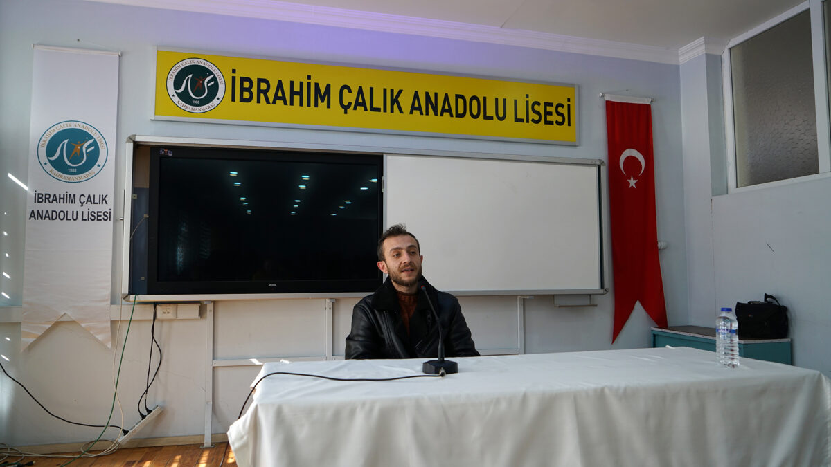 Büyükşehir, Gençleri Edebiyatın Usta Kalemleriyle Buluşturmayı Sürdürüyor