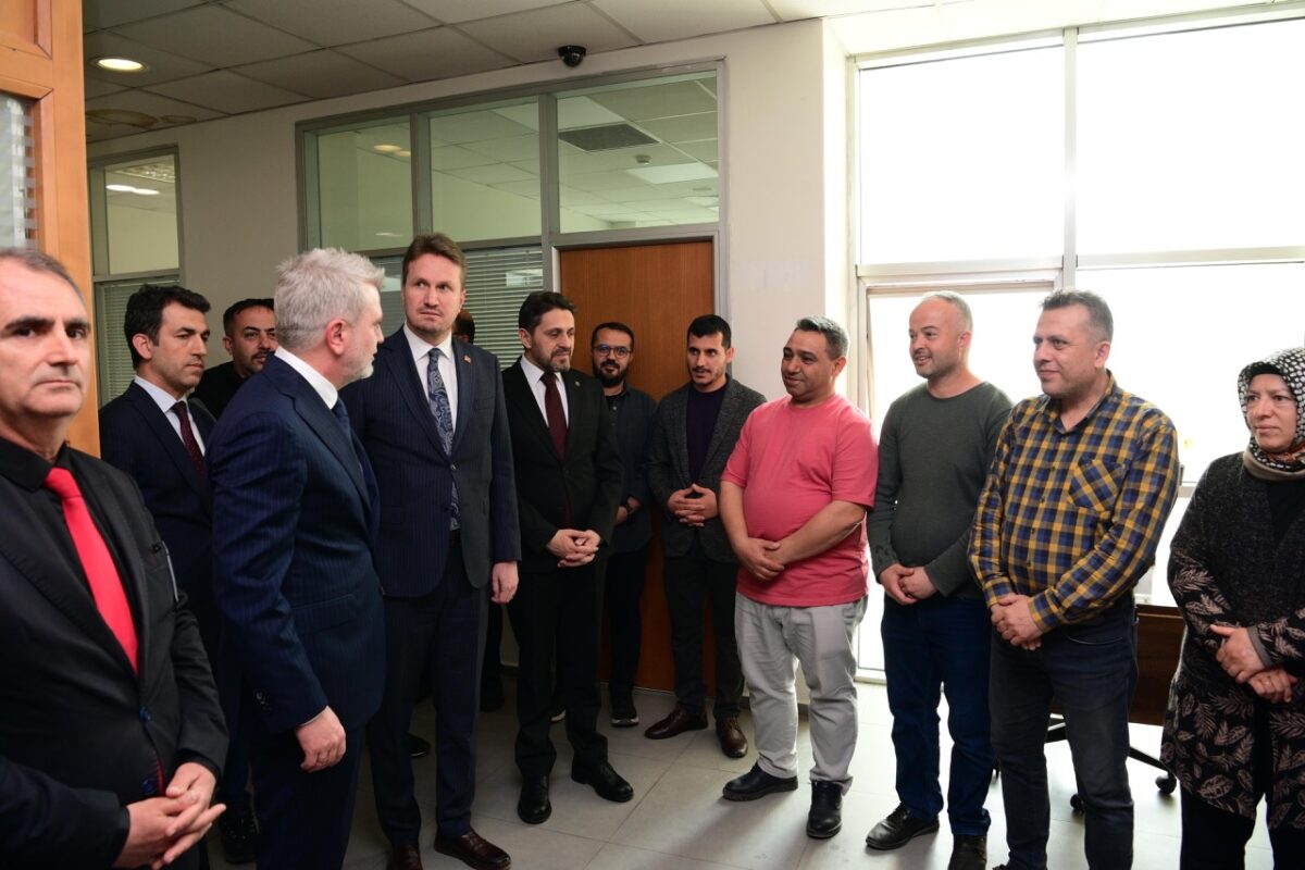 Başkan Görgel, Belediye Personelleriyle Bir Araya Gelerek Bayramlarını Kutladı