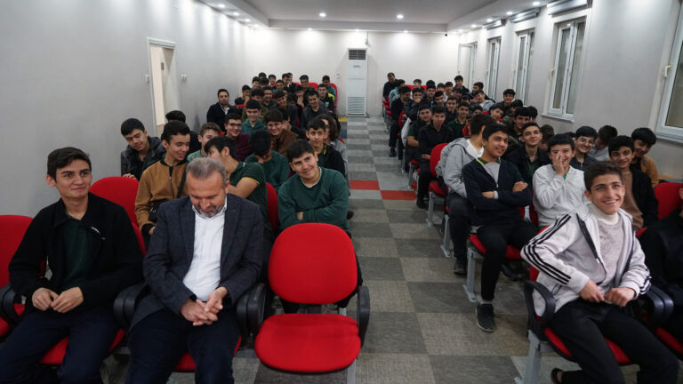 Büyükşehir’den Okullarda Ramazan’ın Ruhuna Edebiyatla Dokunuş