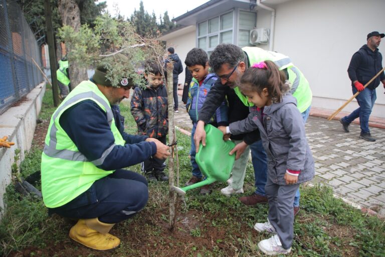 Dulkadiroğlu’nda Orman Haftası Coşkusu: Ağaç Dikme Seferberliği Başlatıldı