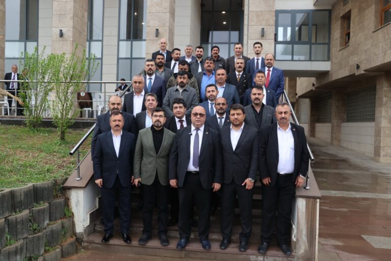 Başkan Akpınar: “Bayramlar birlik ve beraberliğin sembolüdür”