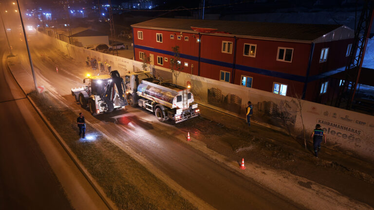 Büyükşehir’den Doğukent’te Temizlik Seferberliği