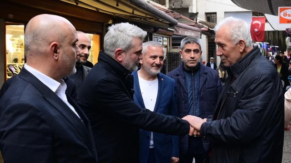 Başkan Görgel, Kapalı Çarşı’da Esnaf ve Vatandaşlarla Bir Araya Geldi