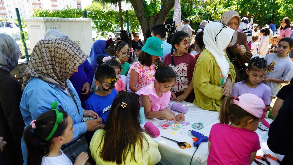 KAÇSAM’da Sanatla Büyüyen Çocukların Mezuniyet Coşkusu