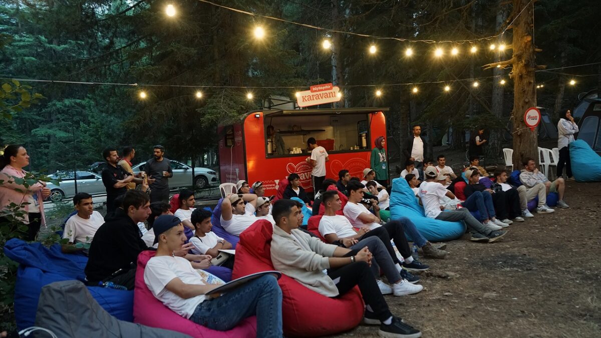 Pusula Maraş’la Gençler Doğaya Yol Aldı