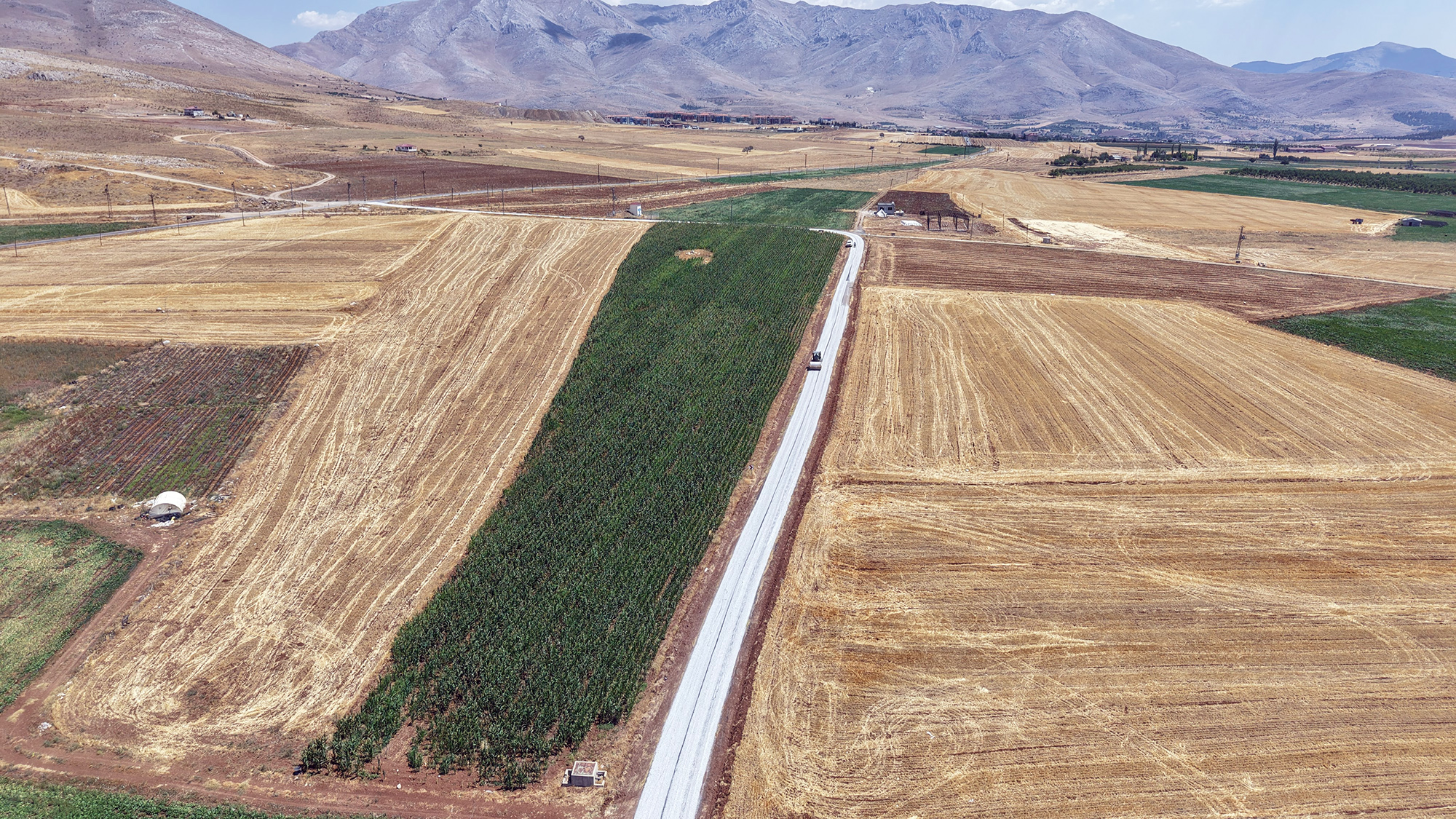 Büyükşehir’den Ekinözü Türkeli Mahallesi’ne Konforlu Ulaşım