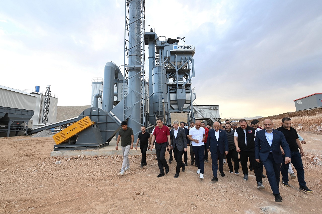 Görgel ve Kirişci, Kuzey İlçelerin Yol Ağına Güç Katacak Tesiste İncelemelerde Bulundu