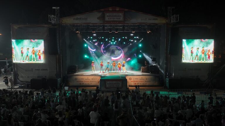 Çocuklar Fuarda Rafadan Tayfa’yla Güldü, Öğrendi, Eğlendi!