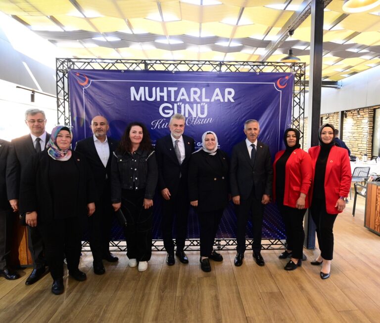 Başkan Fırat Görgel; “Tüm Muhtarlarımızın 19 Ekim Muhtarlar Günü’nü Tebrik Ediyorum”