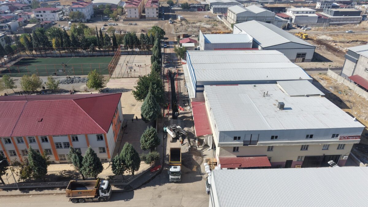 Genç Osman Mahallesi’nin Altyapısı 122 Milyonluk Yatırımla Yenileniyor