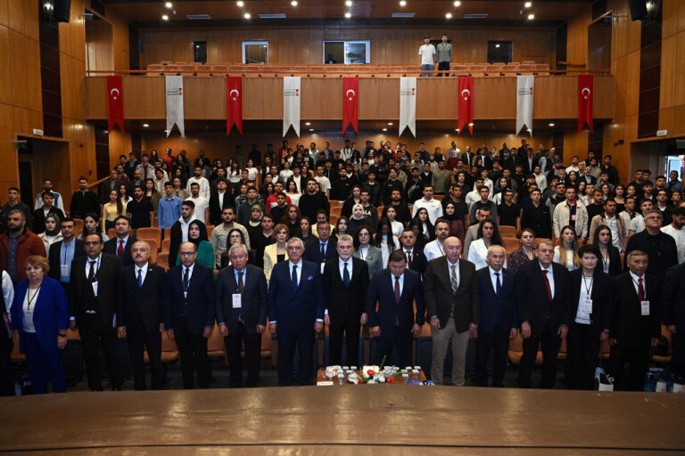 Kahramanmaraş, 13. Uluslararası Türk Halkları Geleneksel Spor Oyunları Sempozyumuna Ev Sahipliği Yapıyor