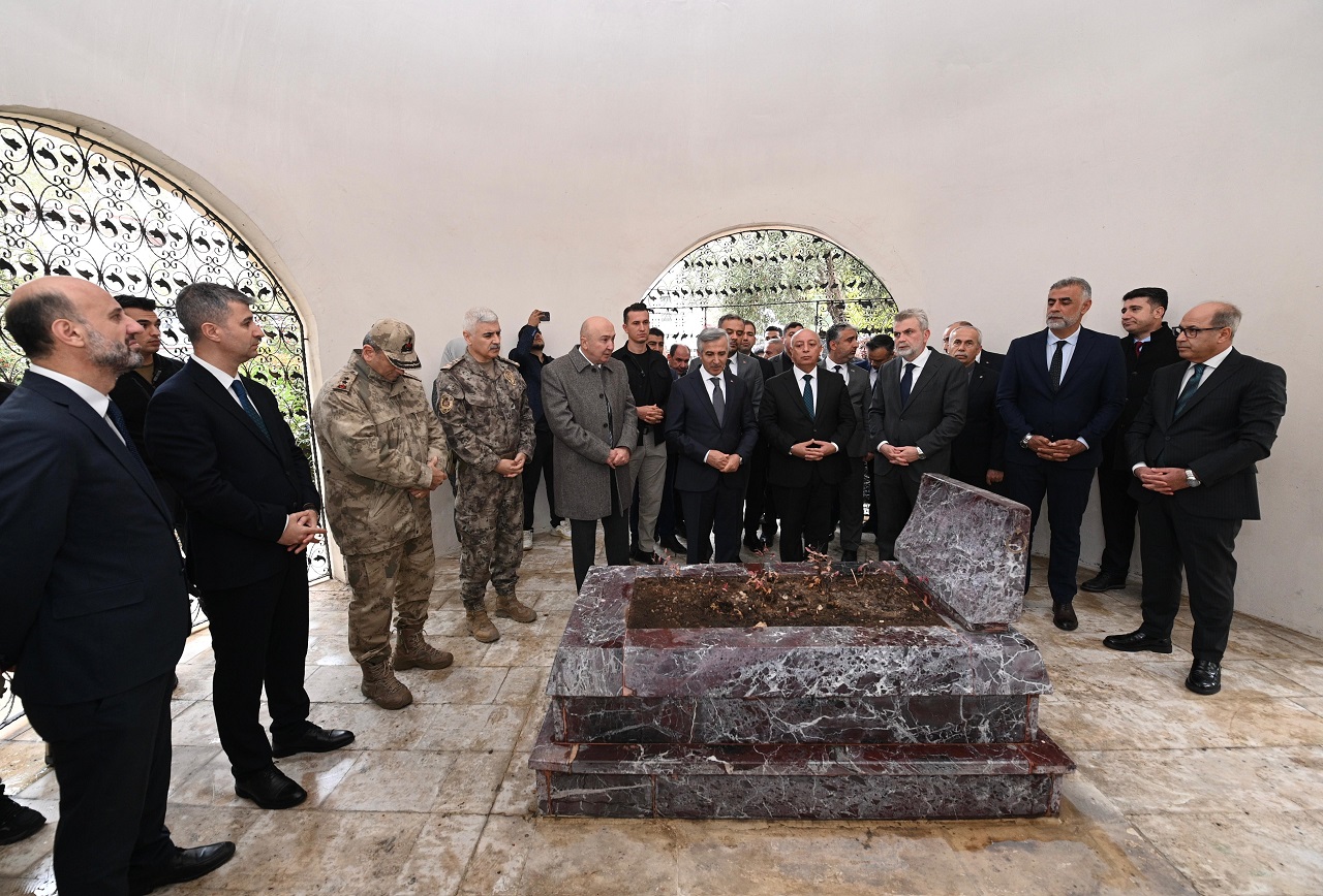 Sütçü İmam Vefatının 103. Yıl Dönümünde Kabri Başında Anıldı