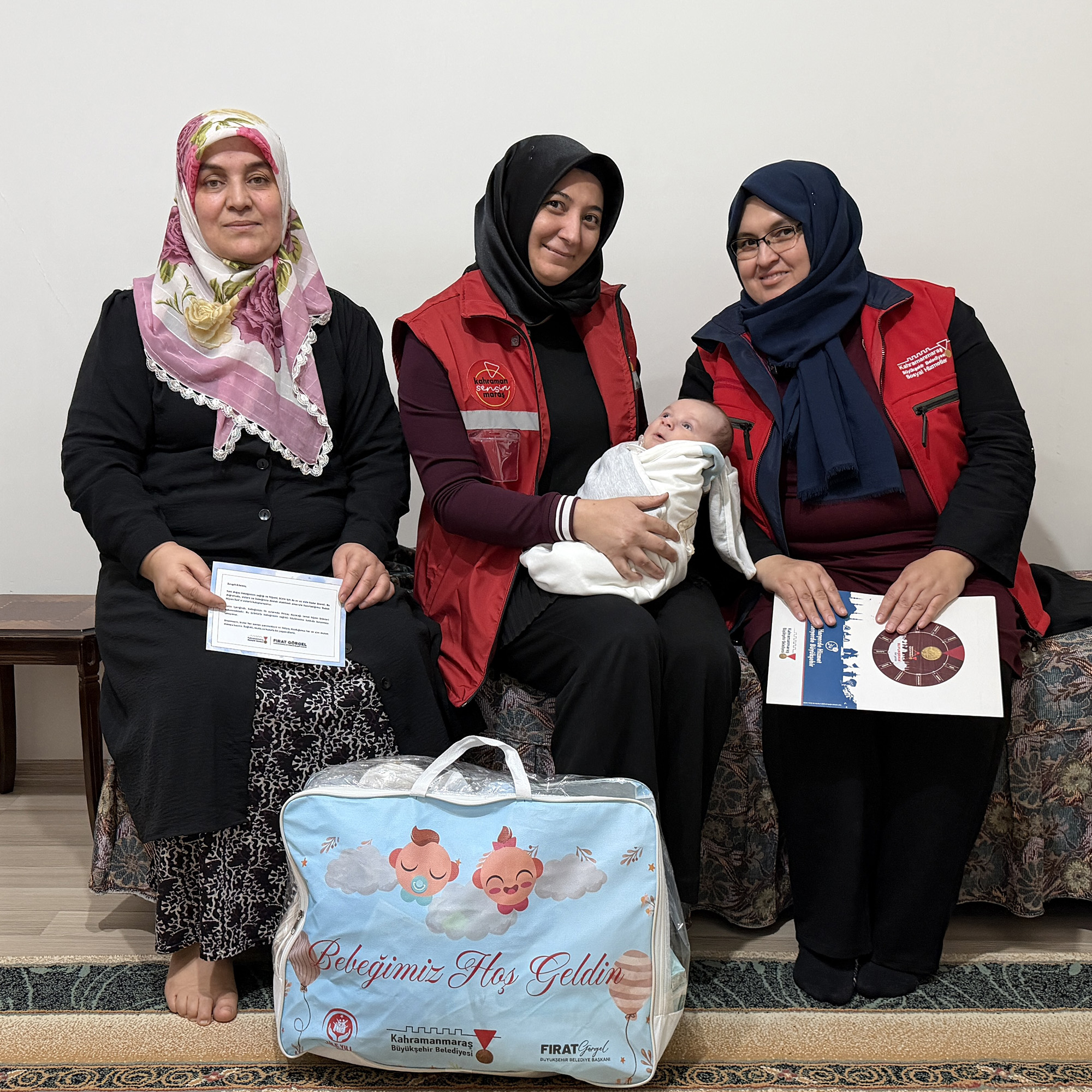 Büyükşehir, Ailelere Desteğini Sürdürüyor