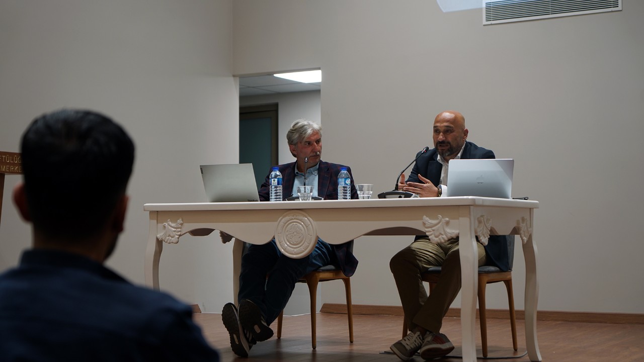 Türk Edebiyatının Üretken Yazarı Kemal Tahir’in Fikir Dünyası Konuşuldu