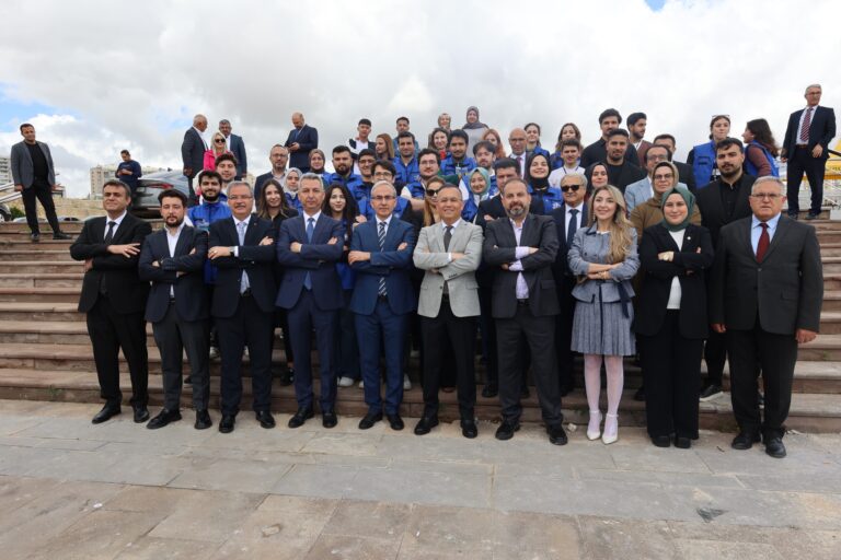 KSÜ Rektörü Prof. Dr. İbrahim Taner Okumuş, “Dijital Ufuklar 2026” Açılış Programına Katıldı