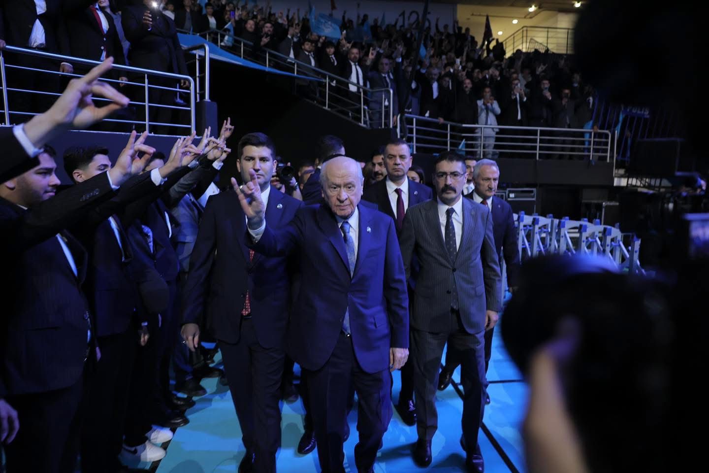 MHP Lideri Bahçeli: “Ülkücü Türk Gençliği Varsa Türk Milleti Çaresiz Değildir”