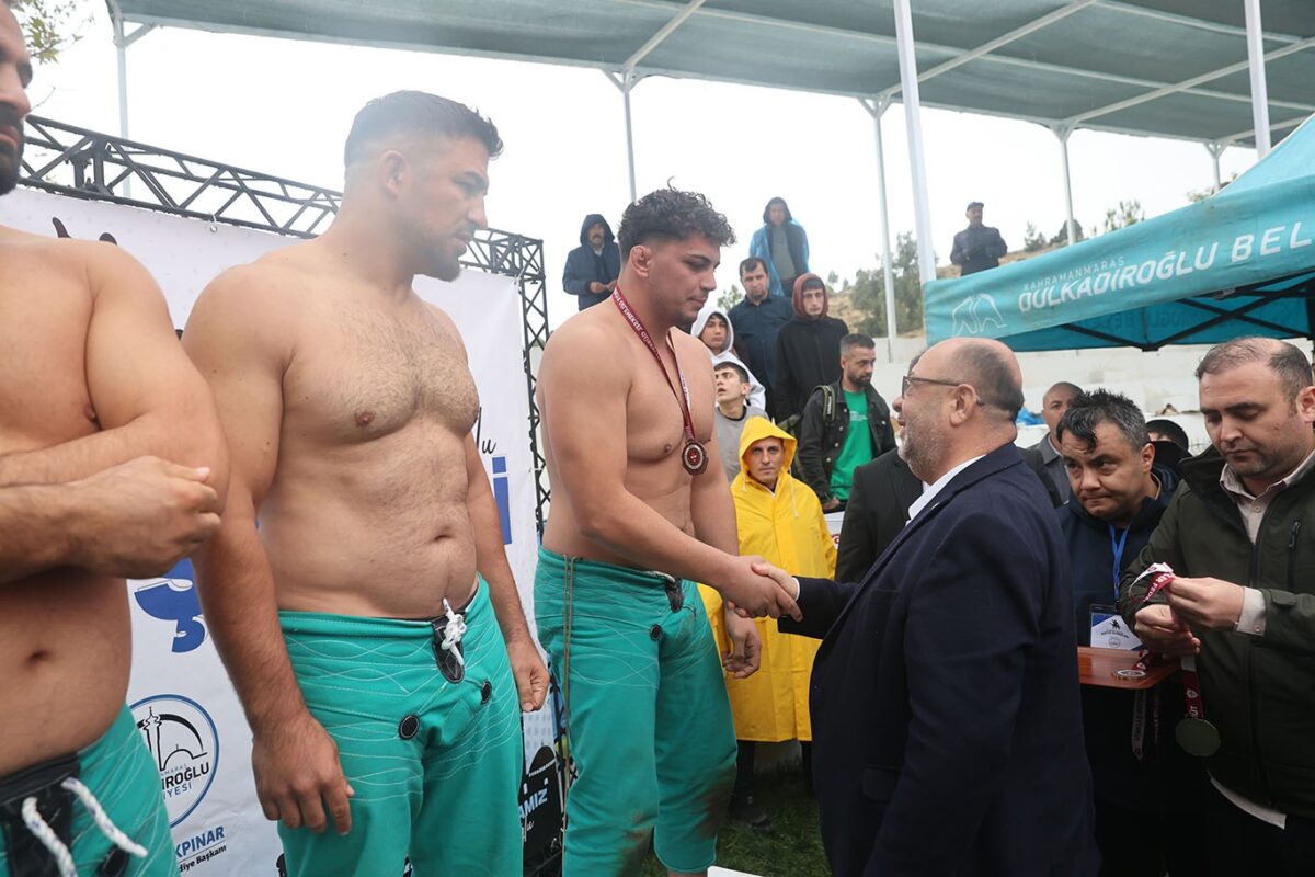 Dereköy’de Er Meydanı Kuruluyor: 23. Geleneksel Güreş Festivali İçin Geri Sayım