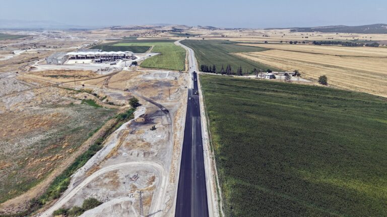 Büyükşehir’den Dulkadiroğlu Kırsalına 45 Milyonluk Ulaşım Yatırımı