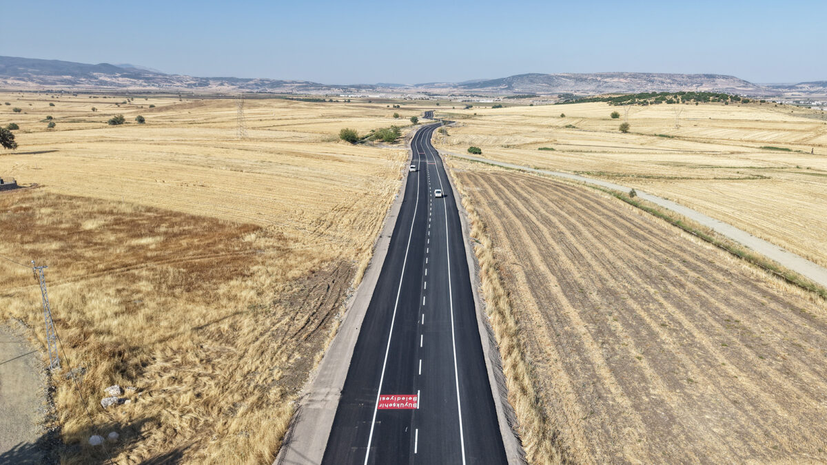 Büyükşehir, Dulkadiroğlu Kırsalında 45 Milyonluk Yol Yatırımını Tamamladı
