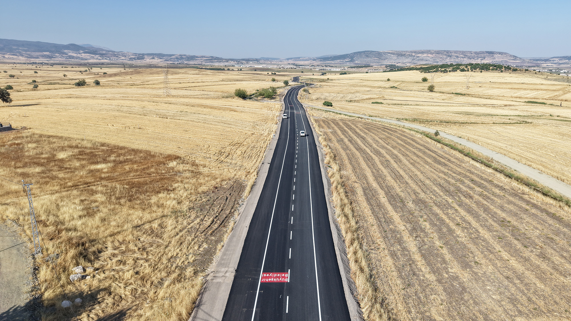 Büyükşehir, Dulkadiroğlu Kırsalında 45 Milyonluk Yol Yatırımını Tamamladı