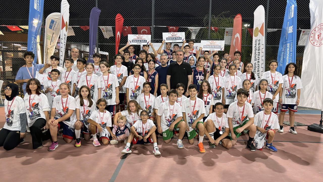 Büyükşehir, Basketbolun Yıldızlarını Aynı Potada Buluşturdu