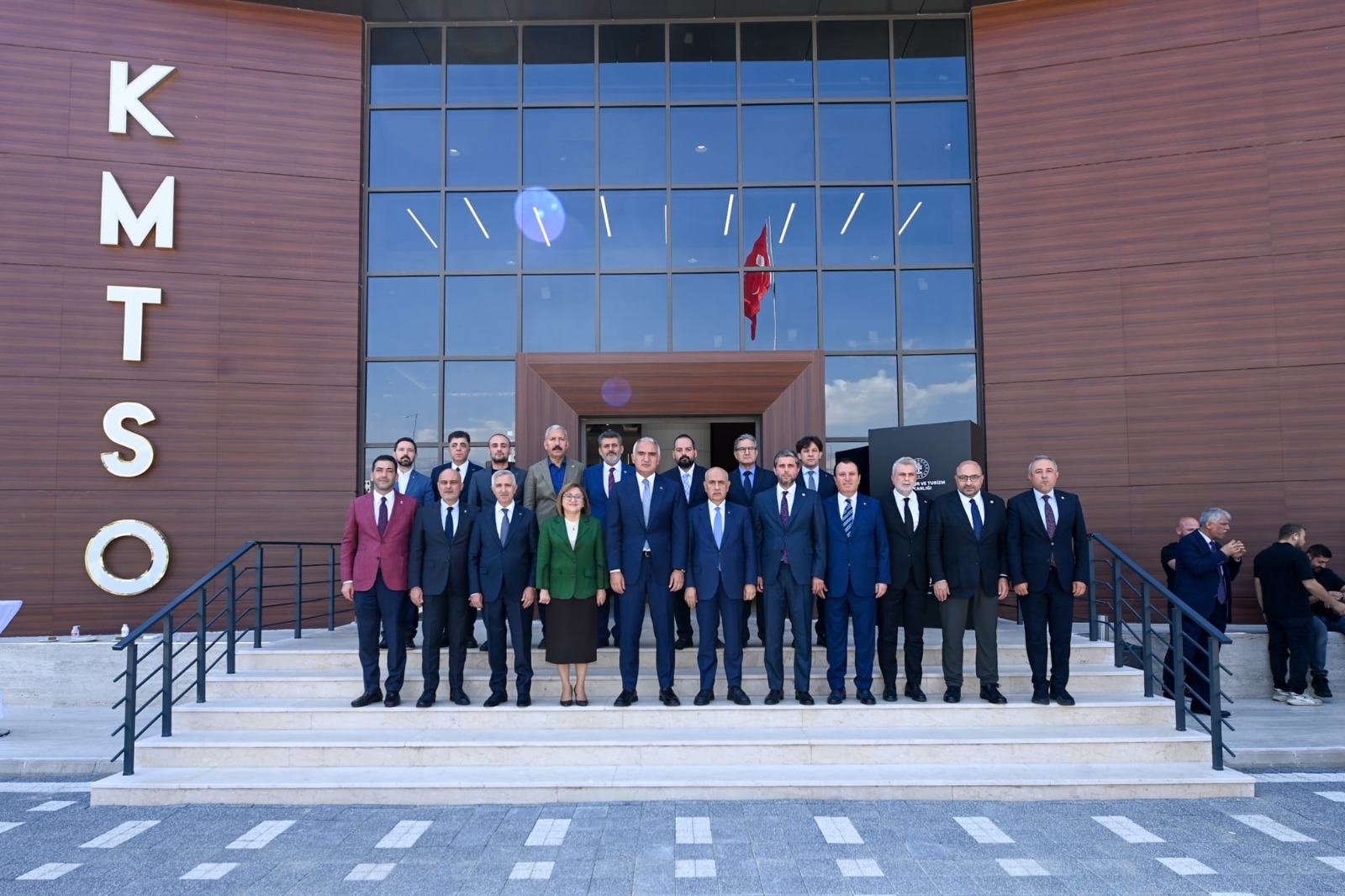 Deprem Bölgesinin 11 İli, Bakan Ersoy’un Katılımıyla KMTSO’da Buluştu