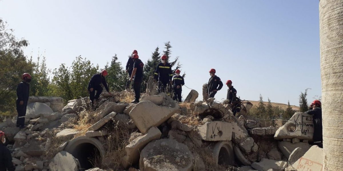 Kahramanmaraş’ta 21 gönüllü itfaiyeciye eğitim verildi.