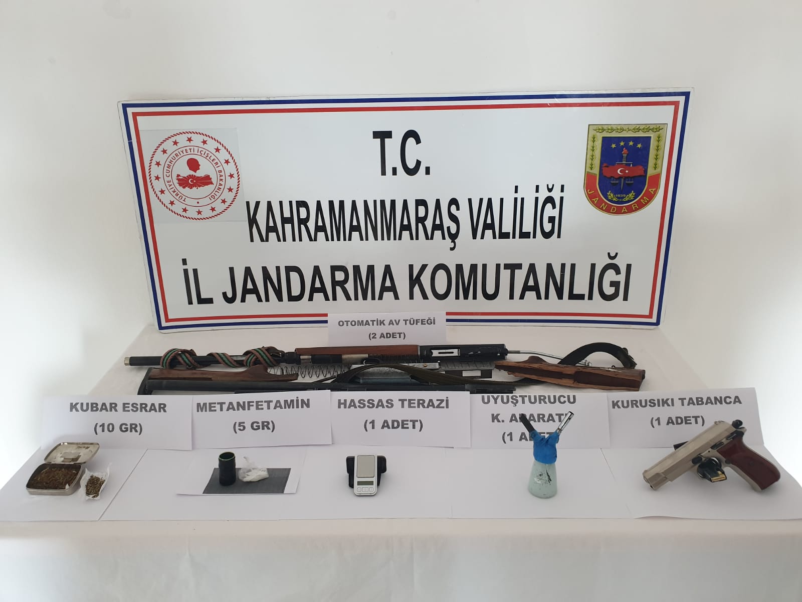 Kahramanmaraş’ta uyuşturucudan 3 kişi yakalandı