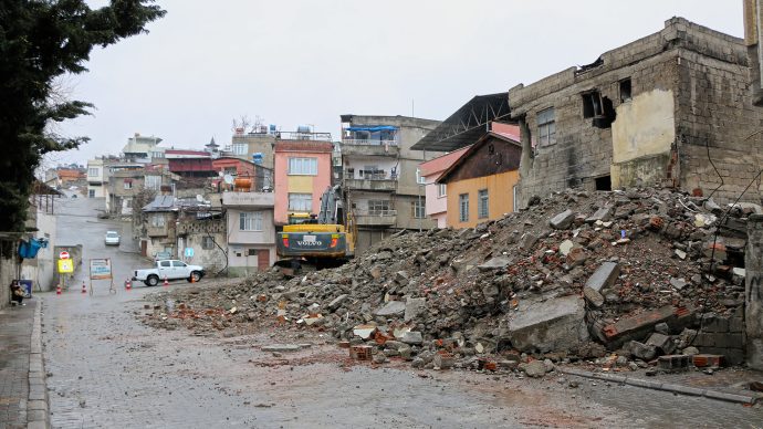 Deprem anı tatbikatı gerçekleştirildi