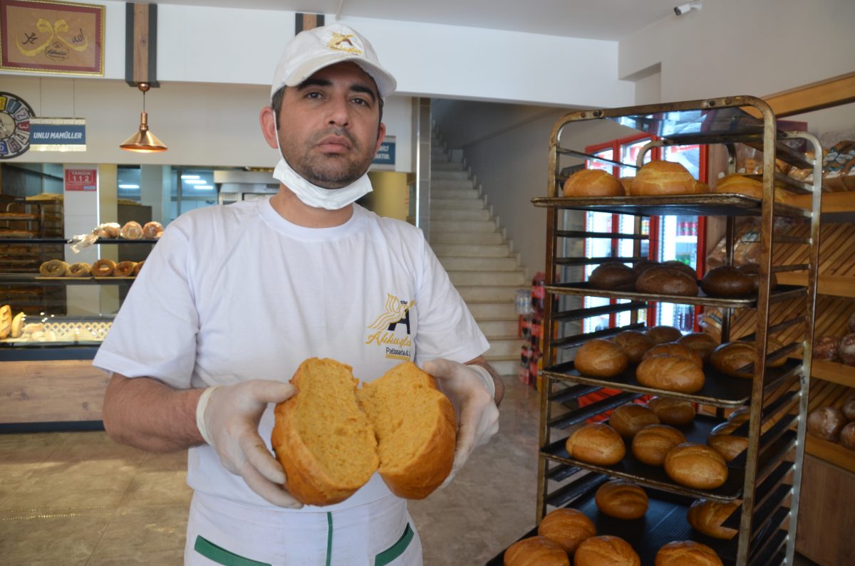 Akkuşlar’ın aromalı ekmeğine yoğun rağbet!