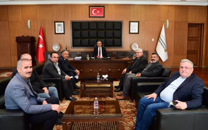 Başkan Güngör Muhtarlarla Bir Araya Geldi