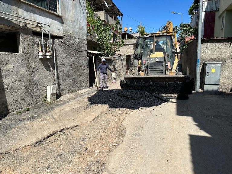 DULKADİROĞLU’NDA ASFALT ÇALIŞMALARI