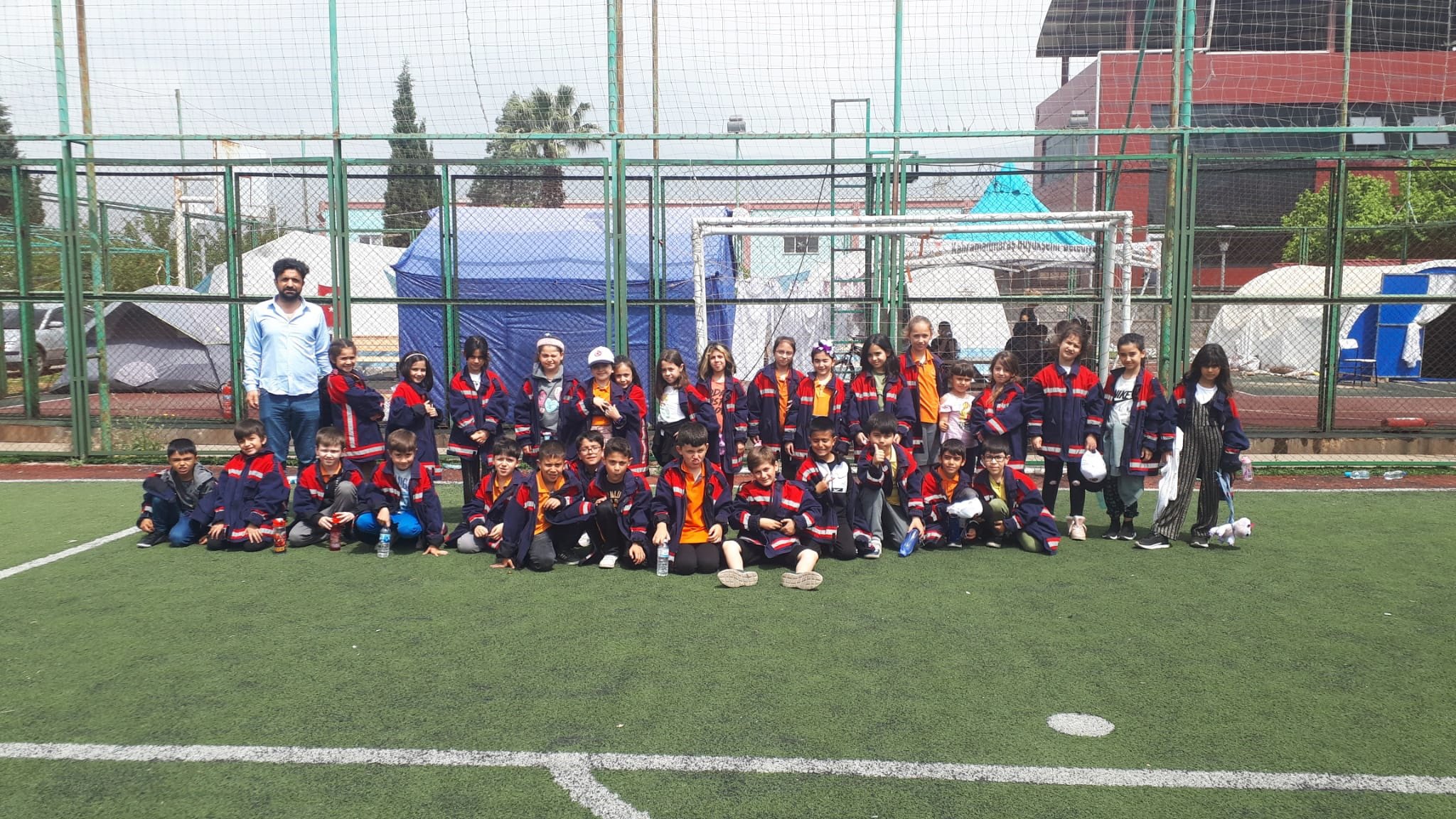 Büyükşehir Depremzedeleri Afetlere Karşı<br>Bilinçlendiriyor