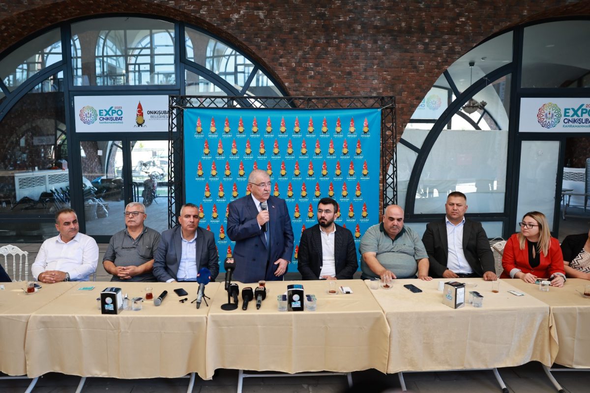 Başkan Mahçiçek, Expo 2023 Alanında Muhtarları Ağırladı