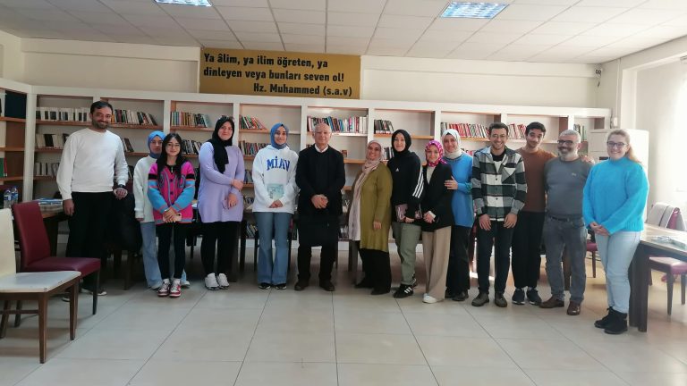 Usta Kalemler Kütüphane Söyleşileri’nde Okurlara Seslendi