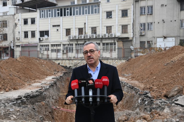 Fay Hatları ve Heyelan Bölgesinde Zemin İnceleme Çalışmaları Sürüyor