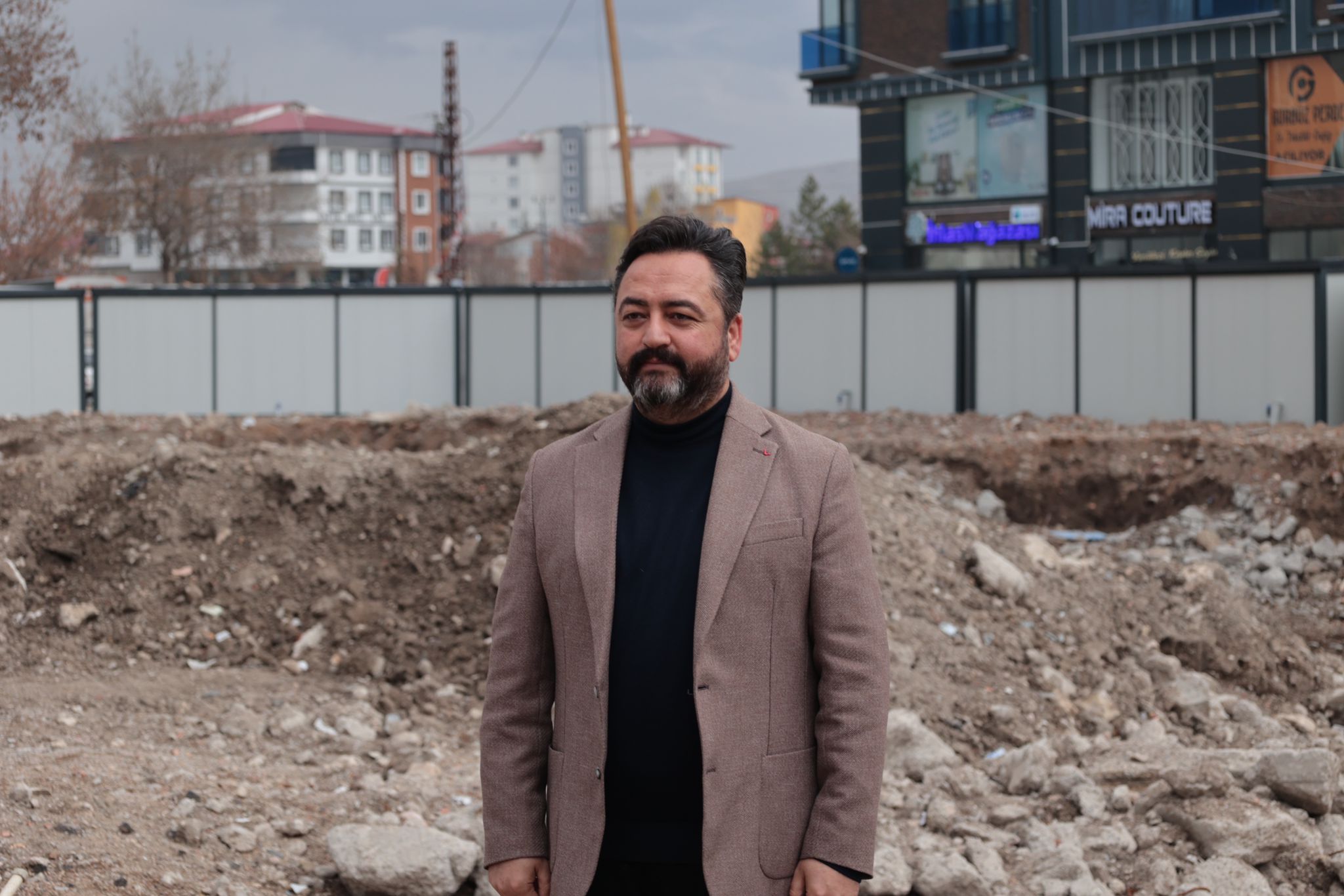 Başkan Gürbüz, “5 kattan fazla yapı yapılmayacak”