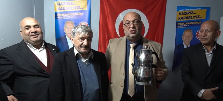 Refah’tan Yeniden Refah’a uzanan 35 yıllık emanet sahibine teslim edildi