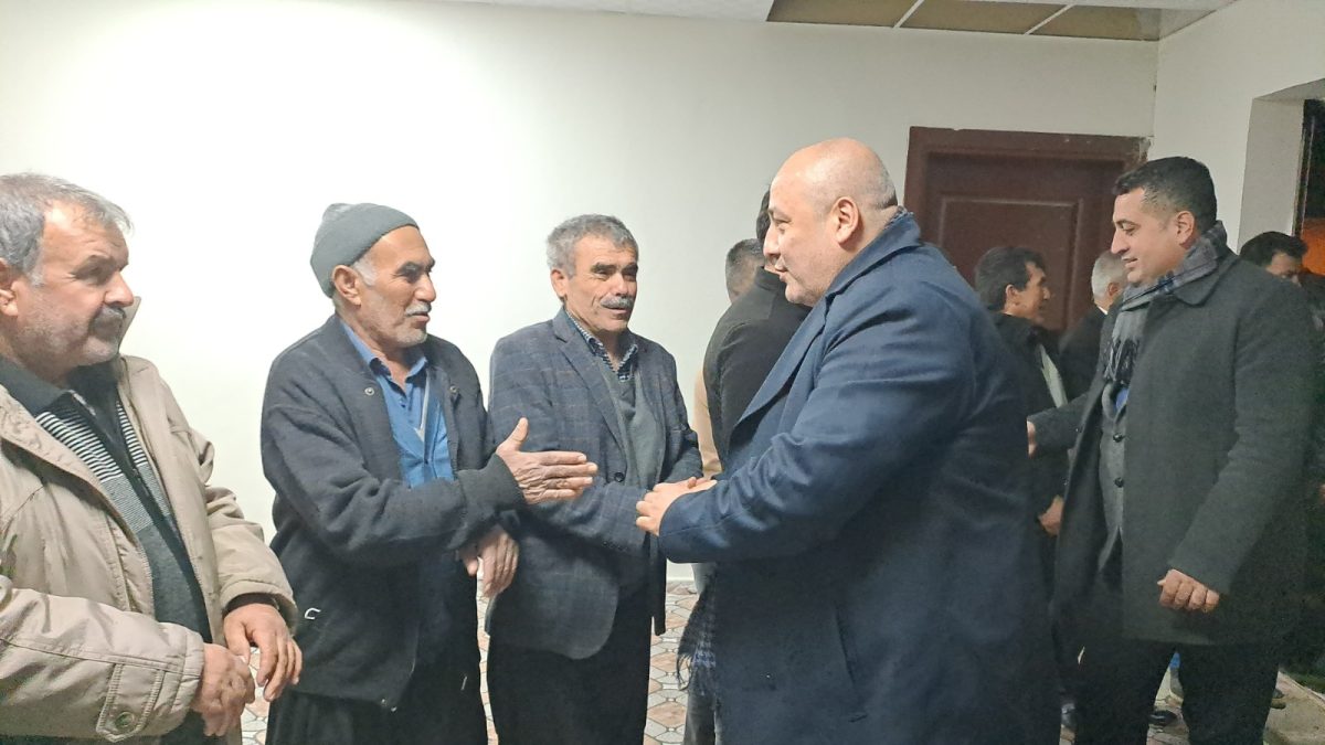 Ceyhan, “Batı mahalleleri evlatlık muamelesi görmekten çıkacak”