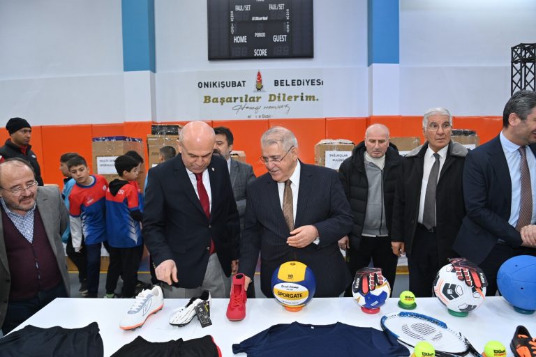 Başkan Mahçiçek’in ‘eser ve hizmet siyaseti’ anlayışı, 86 milyon TL’lik spor yatırımıyla bütünleşti