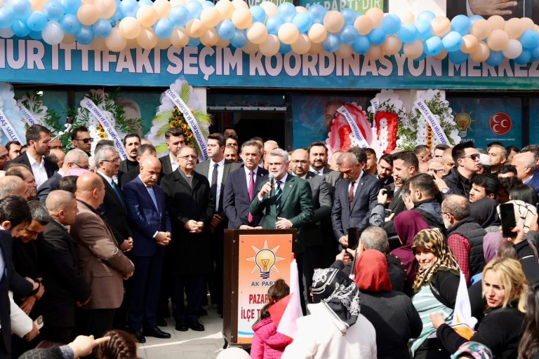 Asrın Felaketi Asrın Dayanışmasına Dönüştü, Herkesin Hakkı Verilinceye Kadar Buradayız