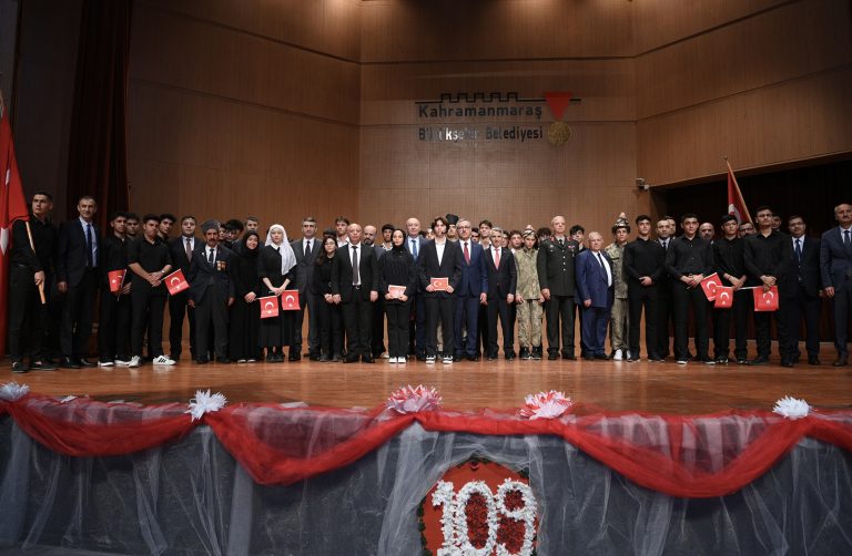 Çanakkale Zaferi’nin 109. Yıl Dönümünde Şehitler Dualarla Yâd Edildi