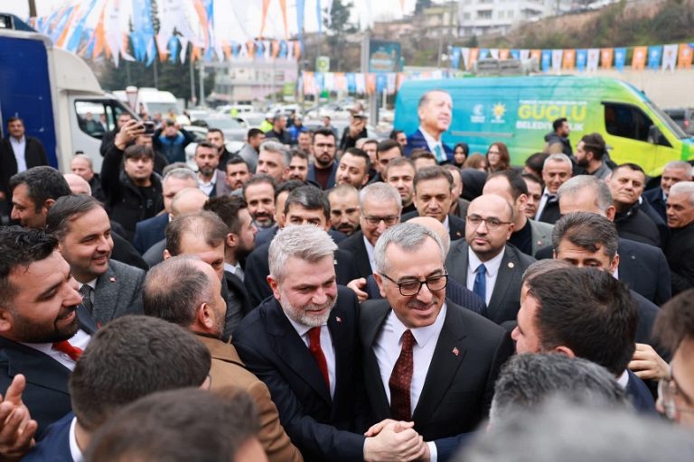 Güngör’den Fırat Görgel’e Tebrik