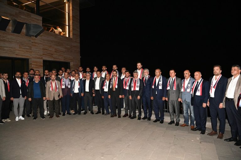 Başkan Görgel; “Şehrimiz İstiklal Spor’un Yanında”