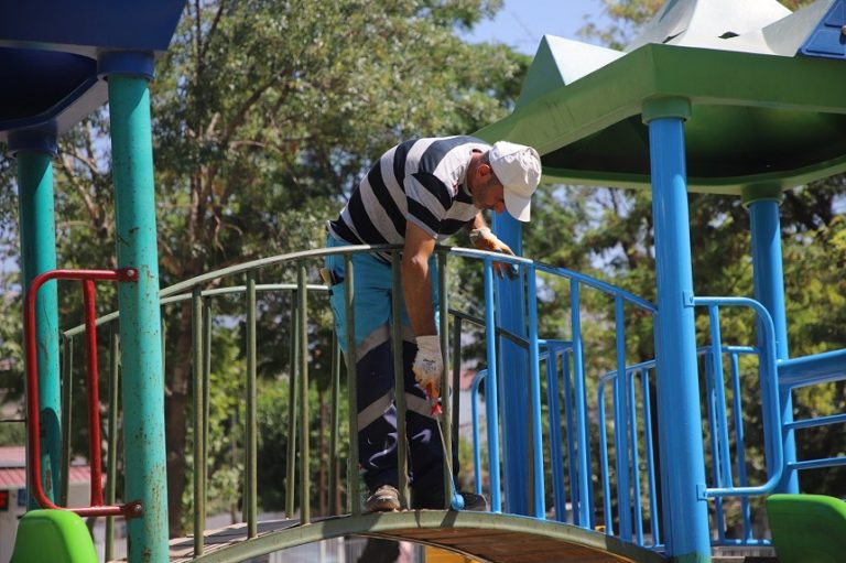 Dulkadiroğlu’nun Parkları Güzelleşiyor