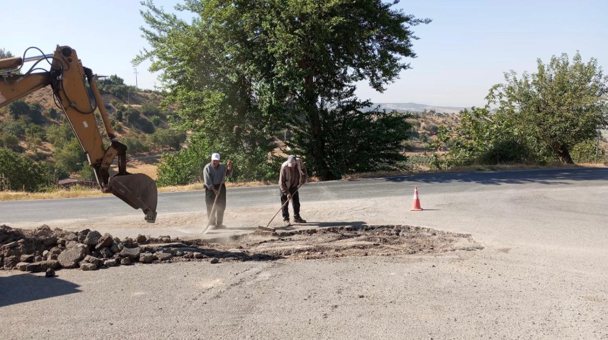 Yusufhacılı Mahallesi’nde Asfalt Çalışmaları Devam Ediyor
