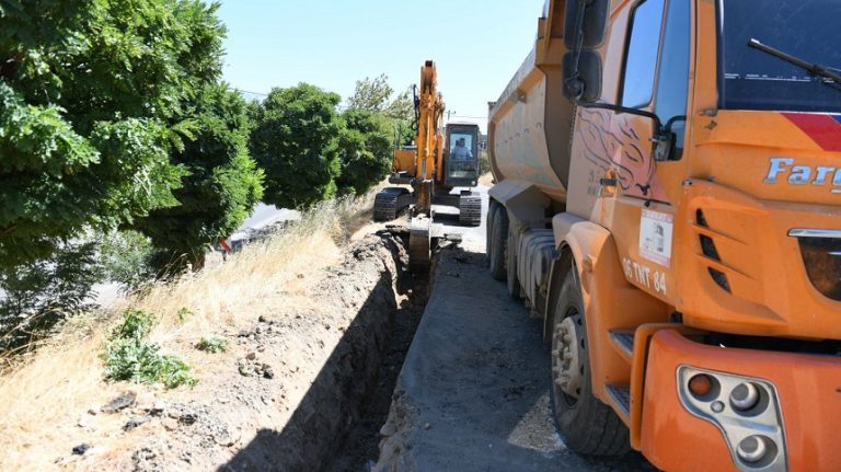 Yerleşim Yerlerinin Altyapı Sorunu Bir Bir Çözülüyor