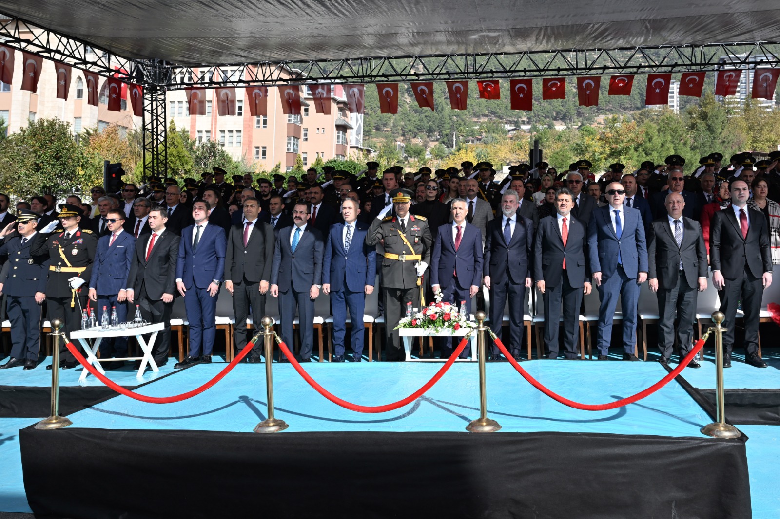 KSÜ Rektörü Prof. Dr. Alptekin Yasım, Cumhuriyetin 101. Yıl Kutlamalarına Katıldı