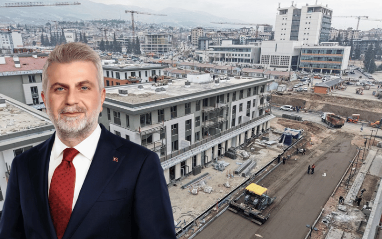 Büyükşehir, Azerbaycan Mahallesi’nde Yol Yapımını Sürdürüyor